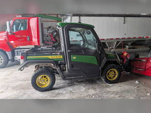 2024 John Deere GATOR XUV 835R