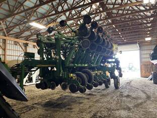 2013 John Deere 1790