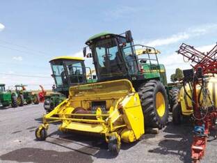 John Deere 6710