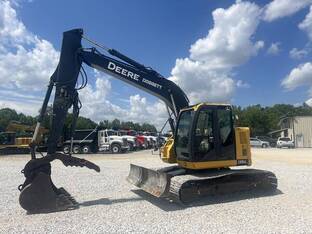 2014 John Deere 135G