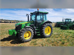 2021 John Deere 5125R