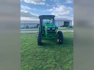 2025 John Deere 5075E