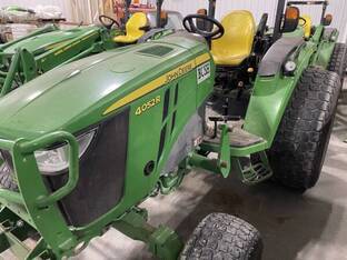 2022 John Deere 4052R