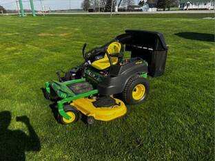 2011 John Deere Z425