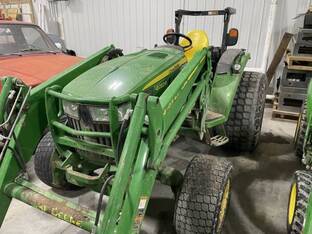 2022 John Deere 4052R