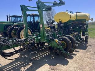 2019 John Deere 1775NT