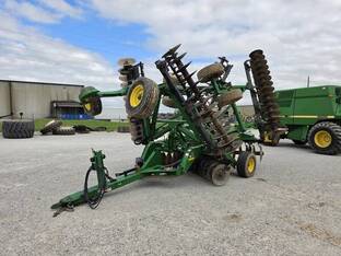 2019 John Deere 2630