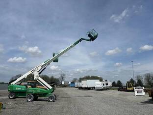 2017 JLG M600JP