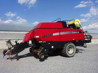 2007 Case IH LBX332