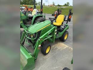 2015 John Deere 1025R