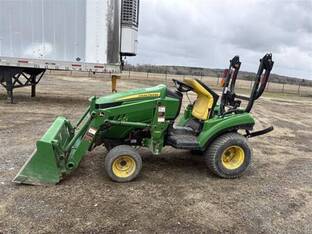 2016 John Deere 1023E