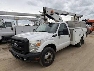 2011 Versalift TEL29NE