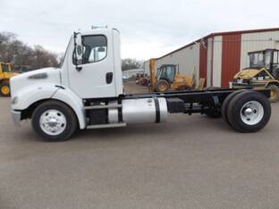 2018 Freightliner BUSINESS CLASS M2 112