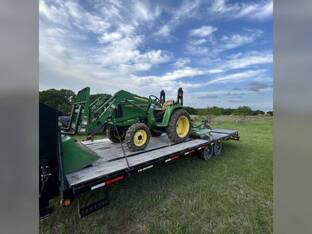 2015 John Deere 3032E
