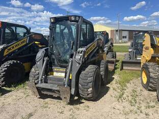 2020 New Holland L220