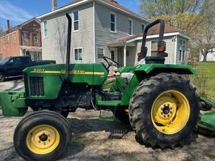 2004 John Deere 5203