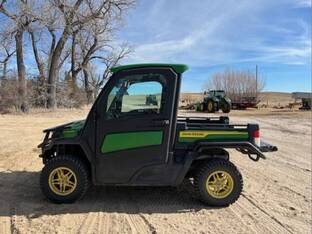 2022 John Deere GATOR XUV 835R