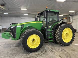 2017 John Deere 8370R