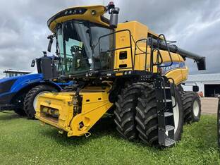 2023 New Holland CR8.90 REVELATION