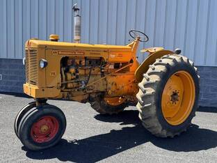1955 Minneapolis Moline UB SPECIAL
