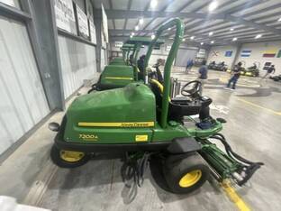 2021 John Deere 7200A