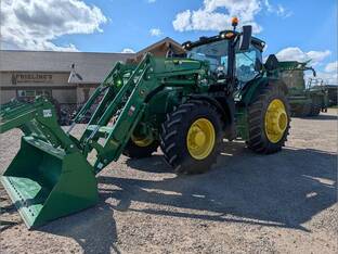 2023 John Deere 6R 165