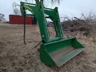 2007 John Deere 843