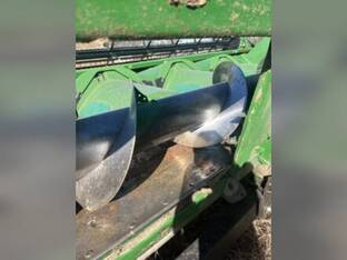 2013 John Deere 608C