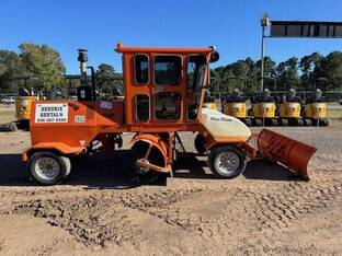 2023 BROCE BROOM RCT350