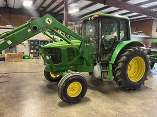 2005 John Deere 6320