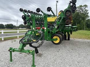 2022 John Deere 1795