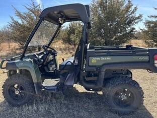 2017 John Deere GATOR XUV 825I OLIVE
