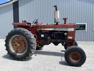 1968 International 1256