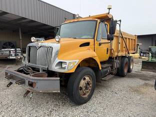 2003 International WORKSTAR 7400