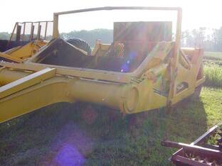 John Deere 1810