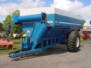Kinze 840