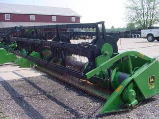 John Deere 216