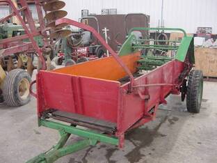 New Idea AGCO 12A
