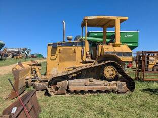 Caterpillar D5M
