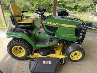 2021 John Deere X758