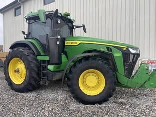 2023 John Deere 8R 310