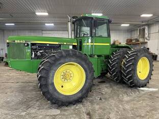John Deere 8640