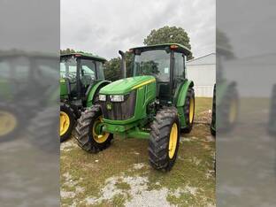 2022 John Deere 5100E