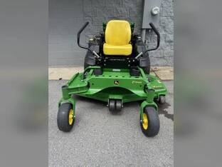 2017 John Deere Z915E