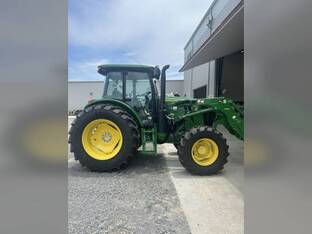2024 John Deere 6135E
