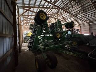 2016 John Deere 1890