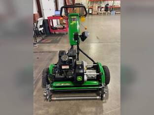 2020 John Deere 260SL