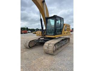 2019 Caterpillar 330