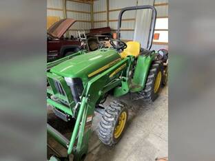 2011 John Deere 3038E