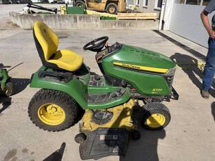 2022 John Deere X580